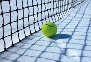 Tennis-Ball-Snow-Cold-Weather-300x205